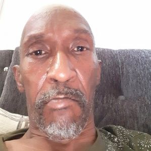 Meet your Posher, Earnest